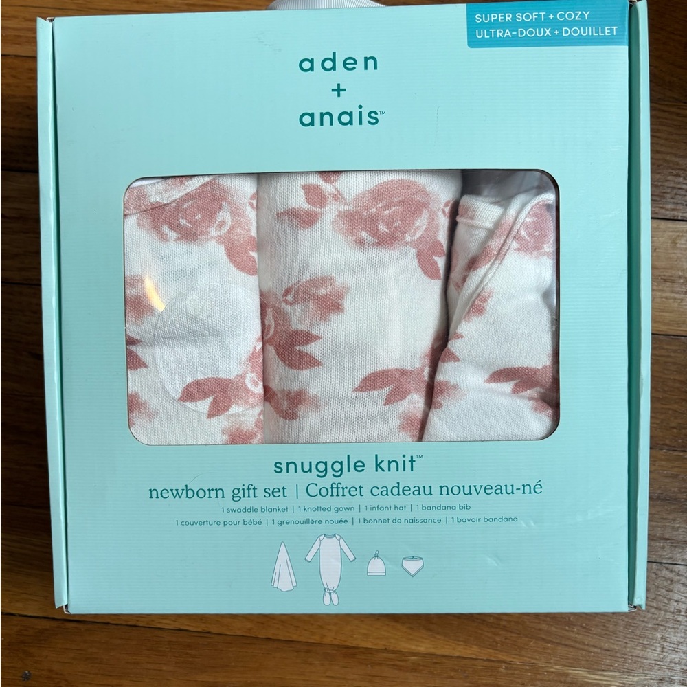 aden + anais Snuggle Knit Newborn Gift Set - Light Blue